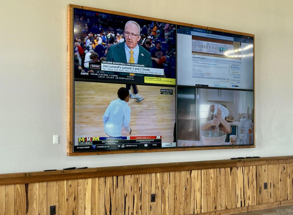 4 Big Screen TVs