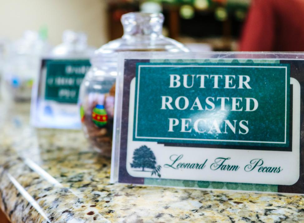 Leonard Farms Pecan Store