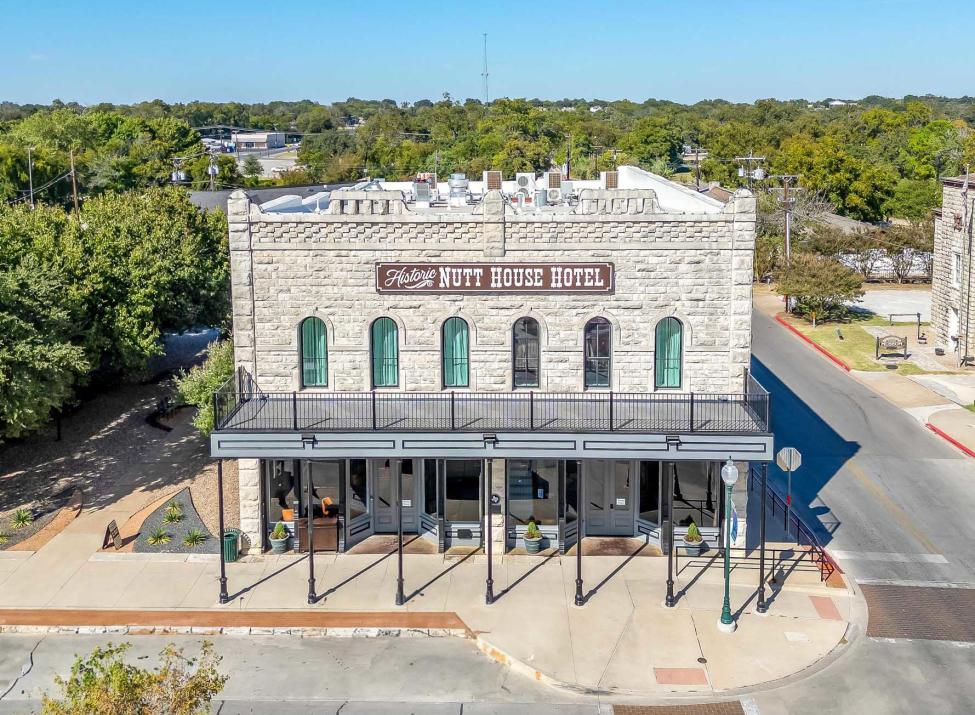 The Nutt House Hotel, Granbury
