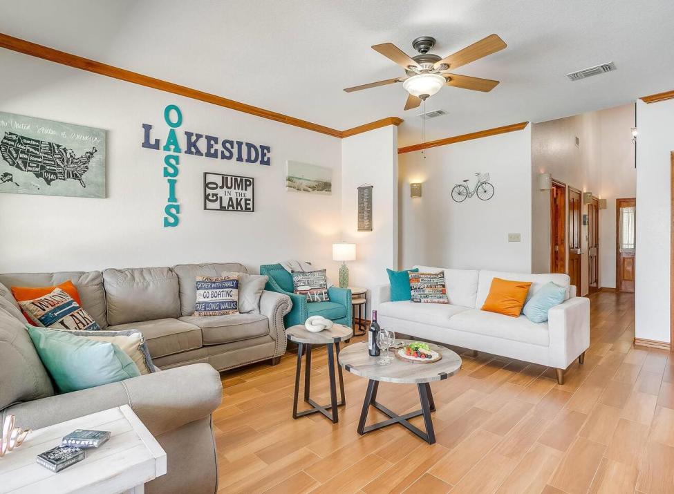 Lakeside Oasis Living Room