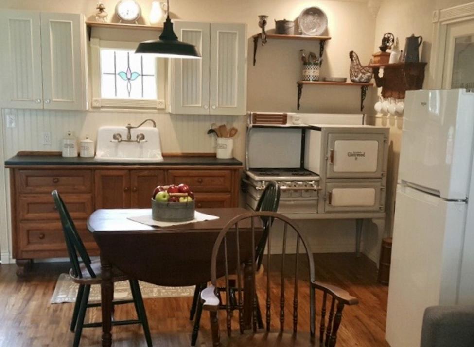 Victorian Cottage