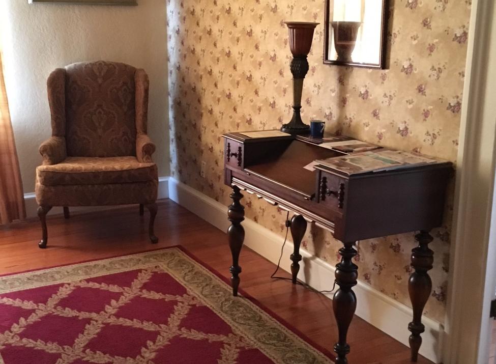 Small Suite