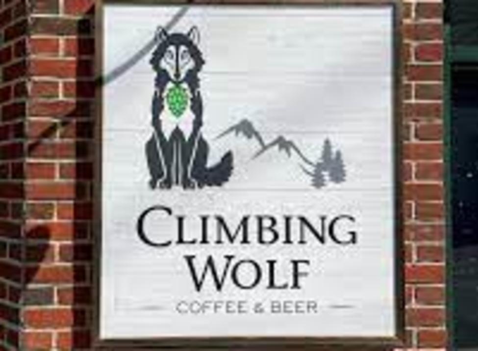 Climbing Wolf Exterior