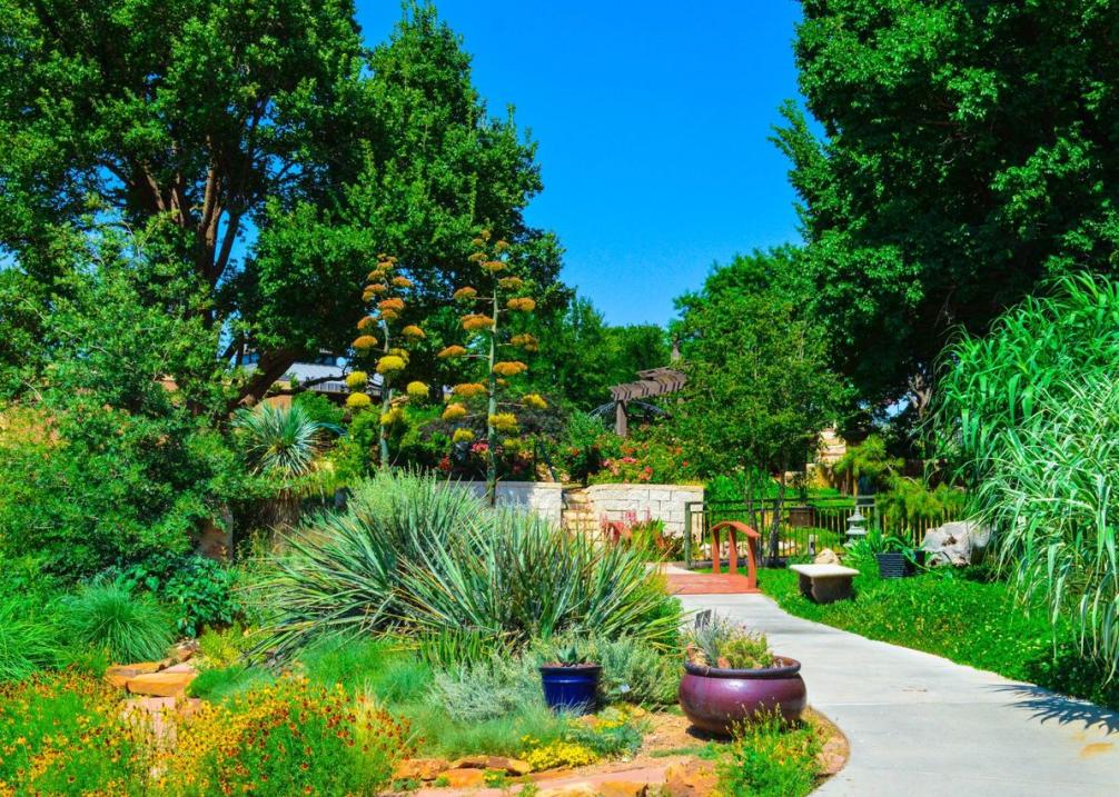 Amarillo Botanical Gardens