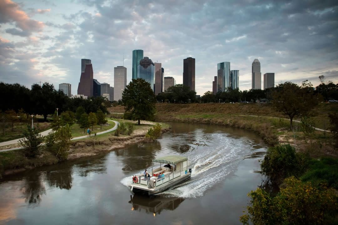 Buffalo Bayou Boat Tours