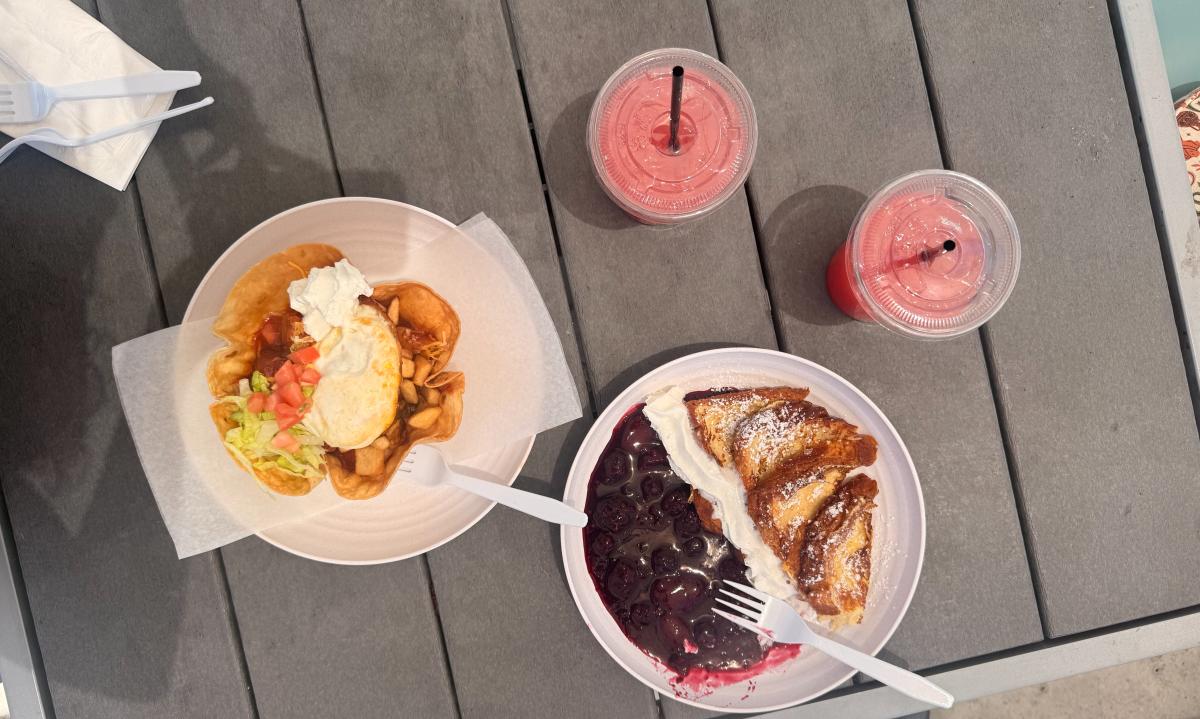 A photo of chilaquiles and berry French toast from Raiz by Chef David Reyes.