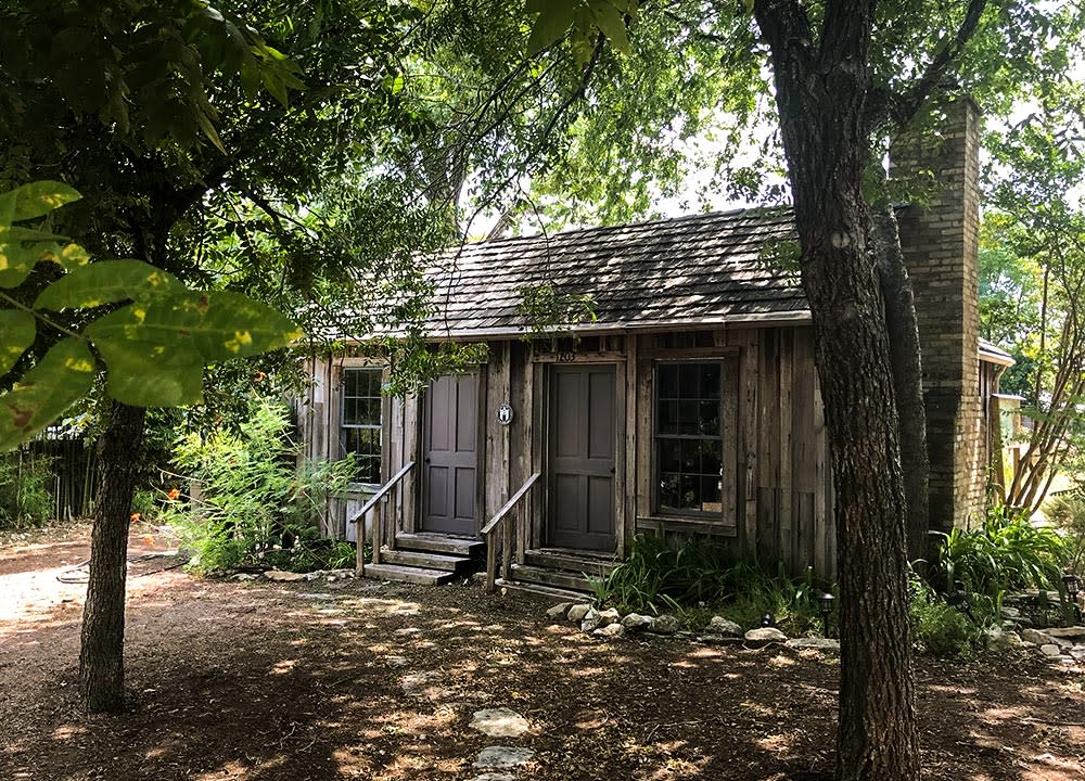 Historic cabin in Austin Texas