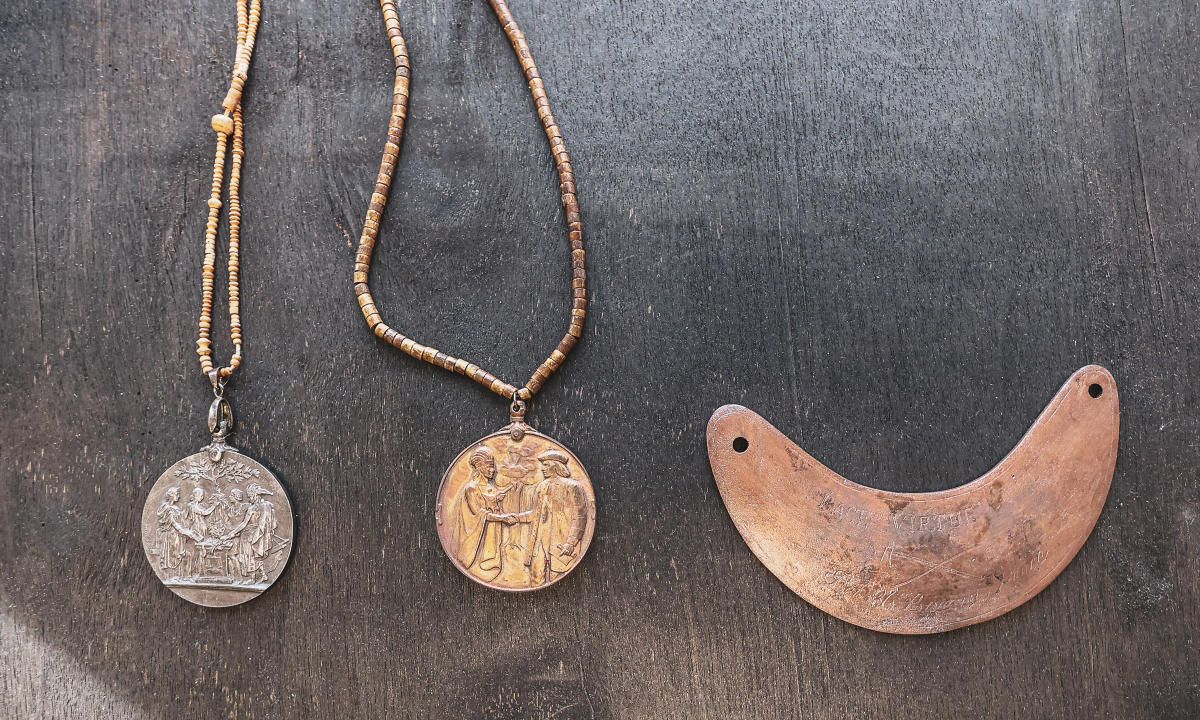 historic native american necklaces and jewelry