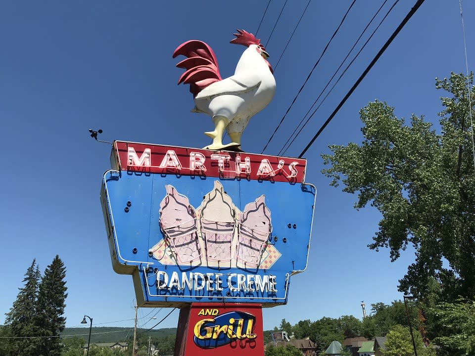Martha's Dandee Creme