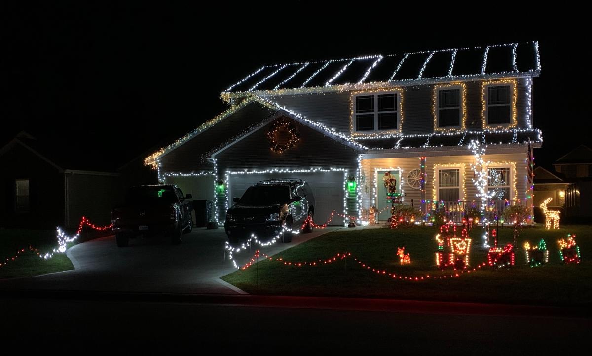 Lafortuna Way Holiday Display-Best Christmas Lights Display in Fort Wayne, Indiana