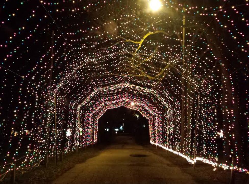 Top 10 Holiday Light Displays In Hendricks County Indiana It is 119% greater than the overall u.s. top 10 holiday light displays in