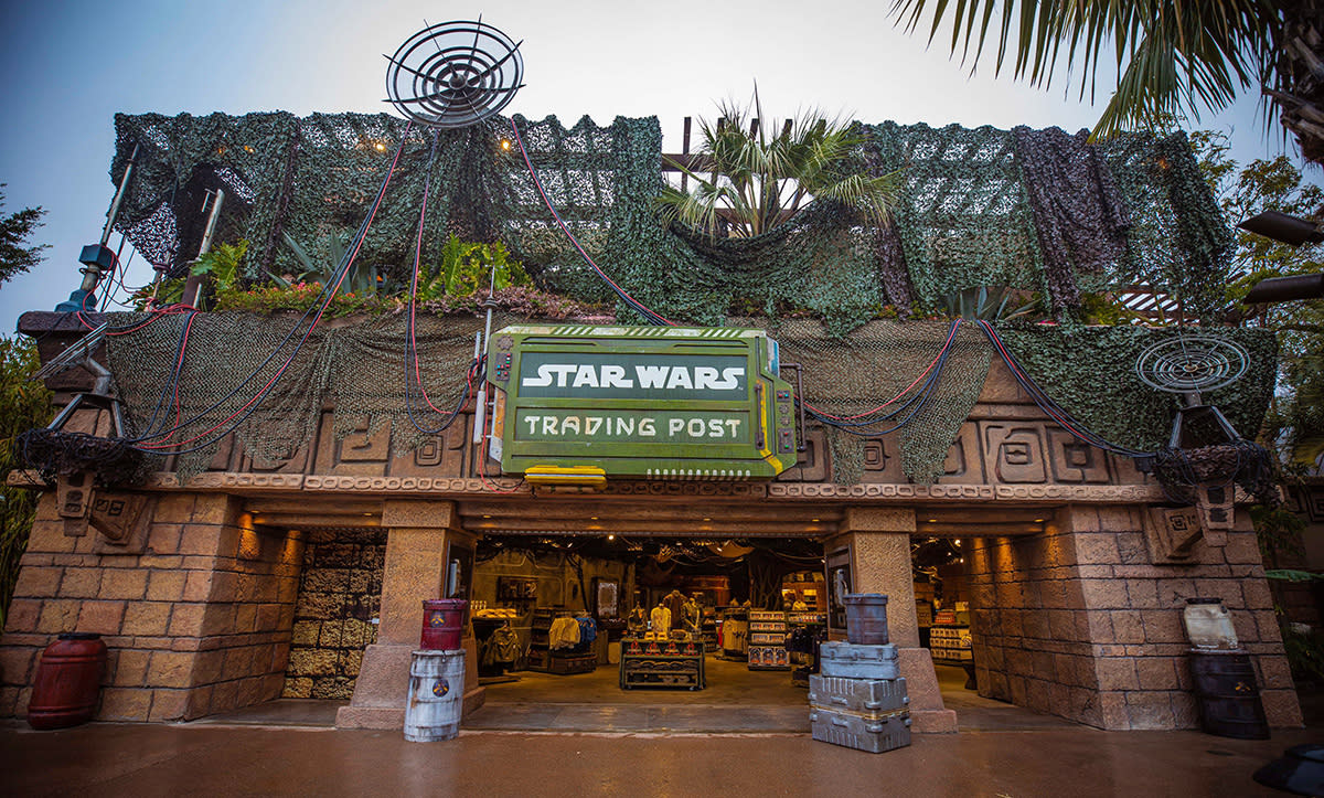 Star Wars Trading Post at Downtown Disney