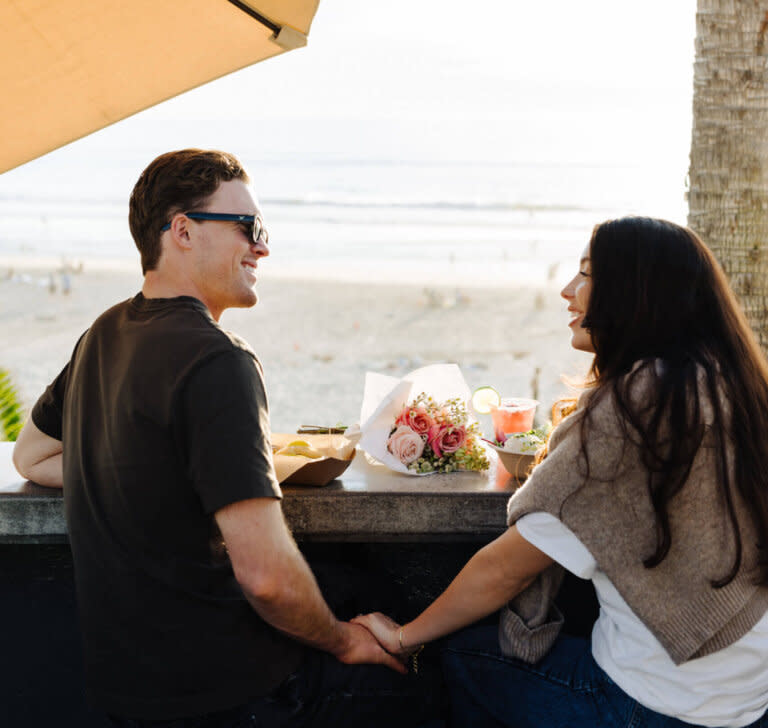 Couple Restaurant Beach Food