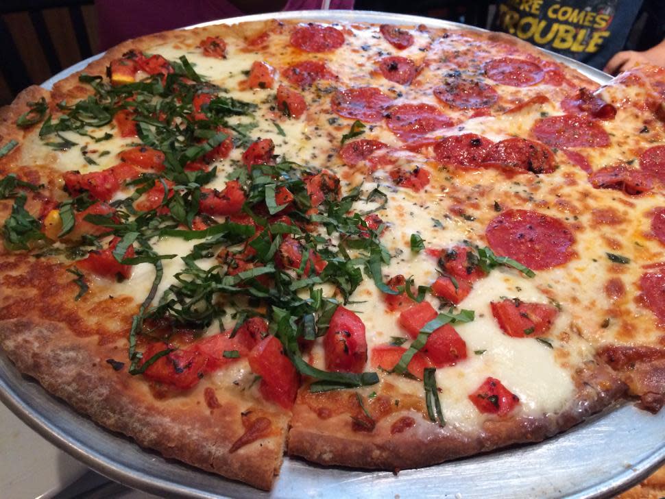 Padrino Pizza (photo: Katie Scheper)