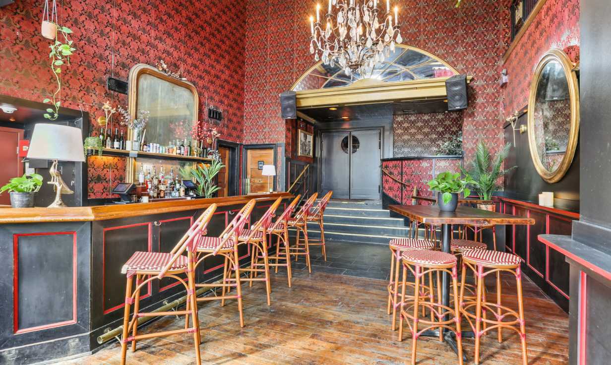 Lobby Bar