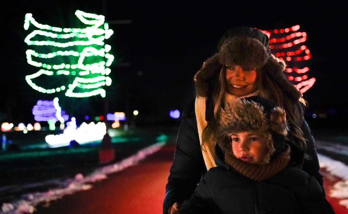 Celebration of Lights Wagon Ride