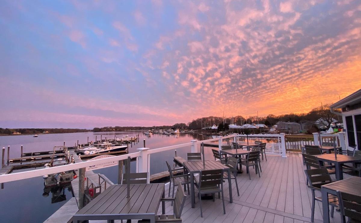 Two Ten Oyster Bar