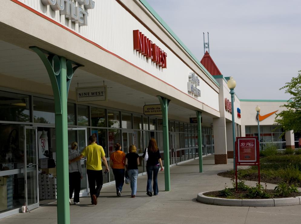 Waterloo Premium Outlets Storefront