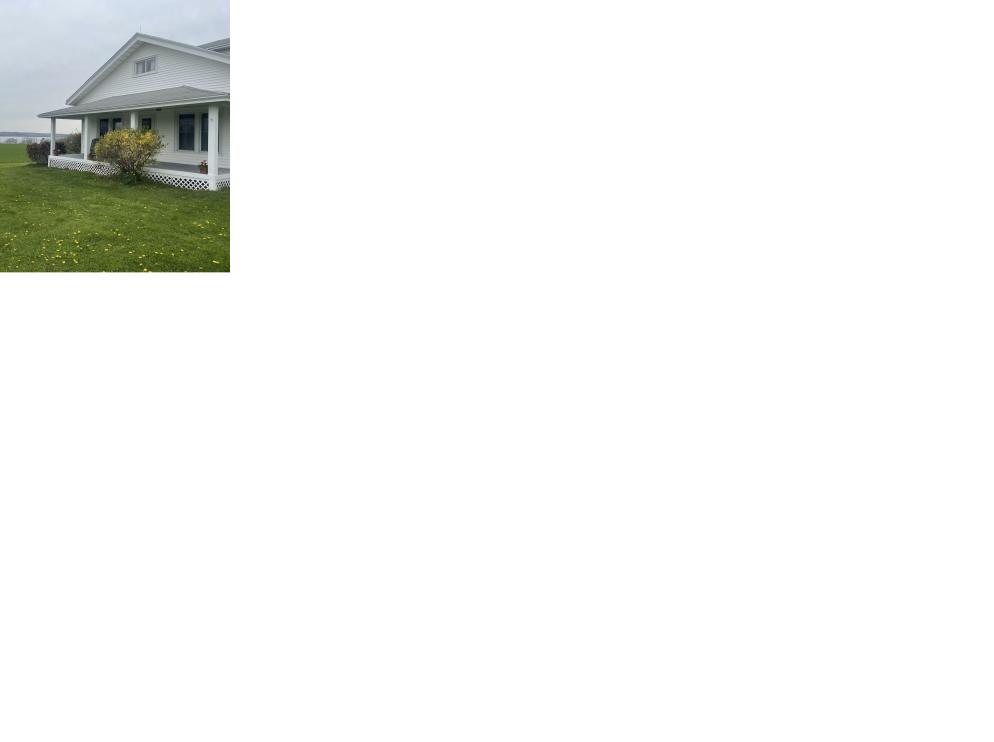 Newly Renovated Farmhouse Finger Lakes