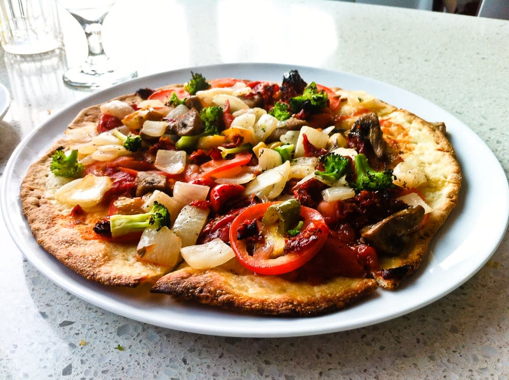 lulu vegan pizza