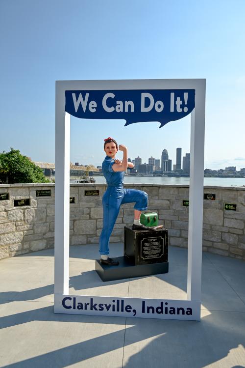 Clarksville's Rosie the Riveter statue unveiled, News