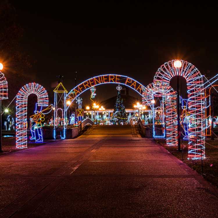 Kenner Christmas Village Visit Jefferson Parish