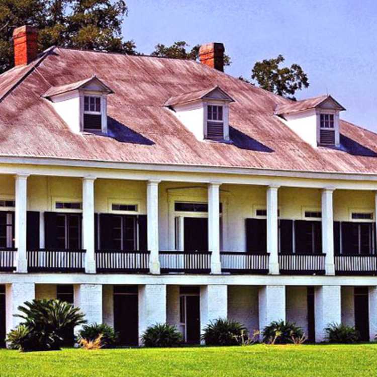Plantation home