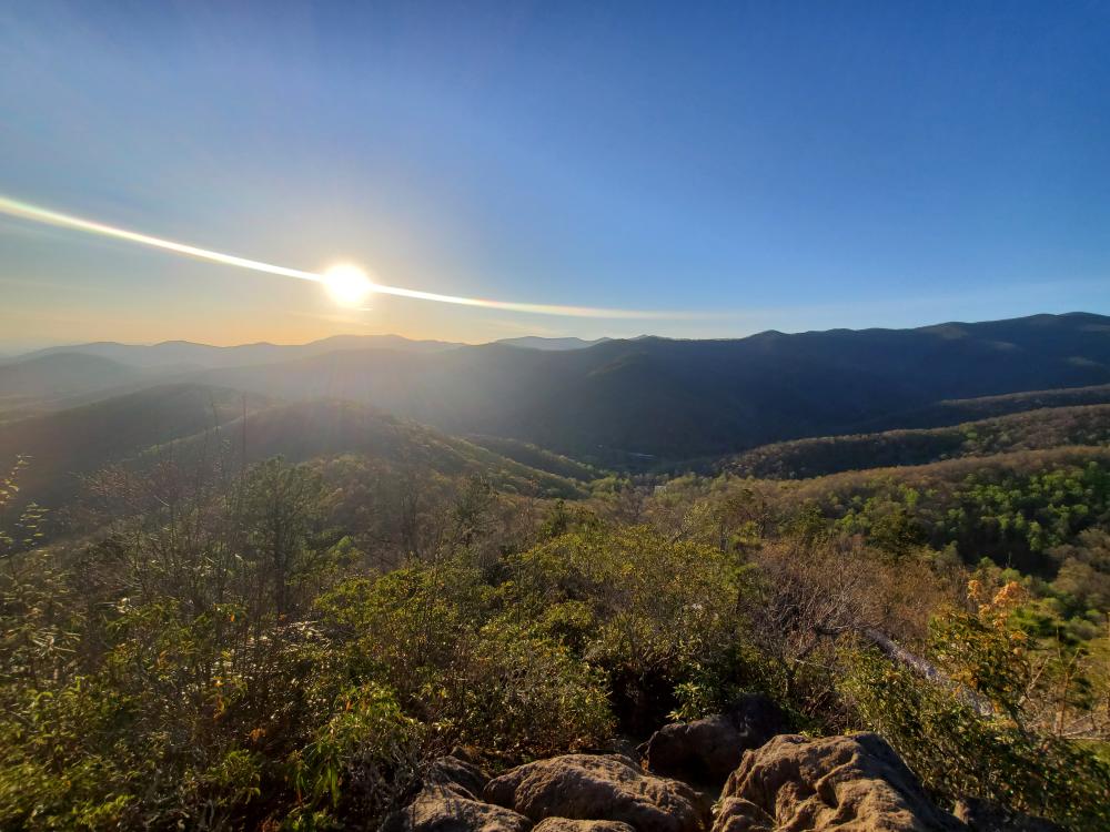 Sun setting over mountains at the top of Lookout Mountain