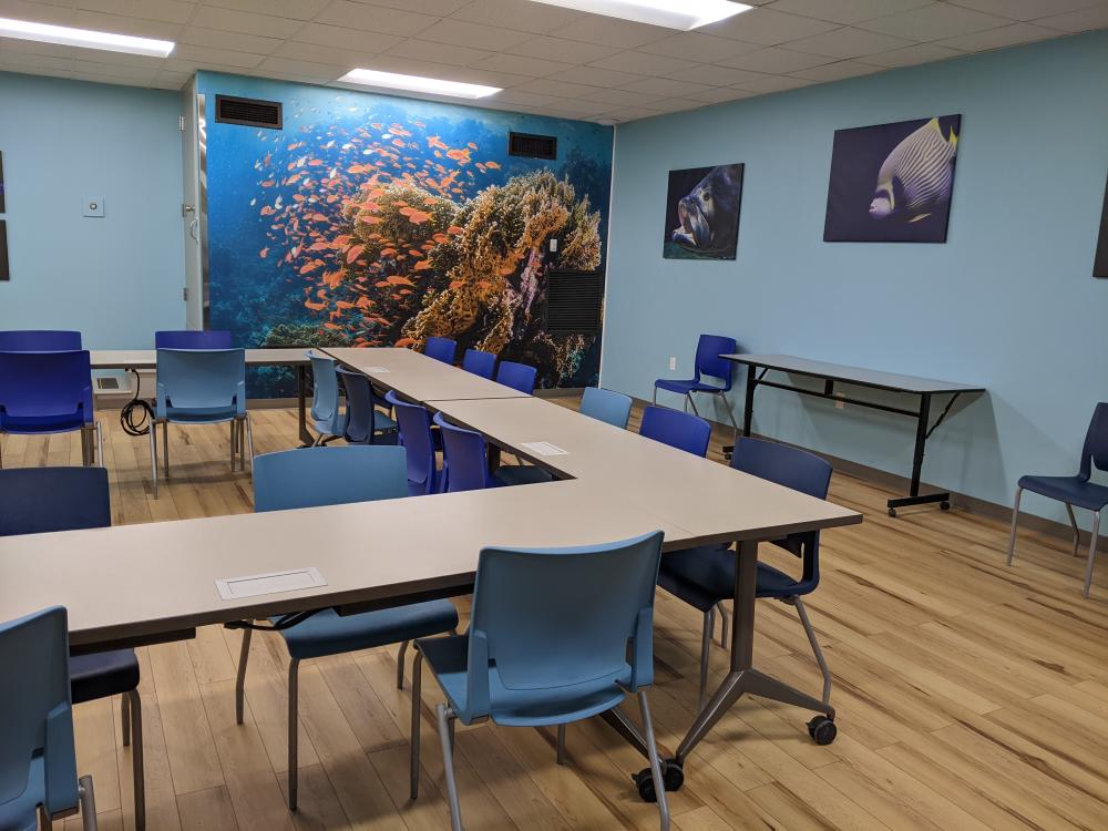 Fort Wayne Childrens Zoo Reef birthday party room