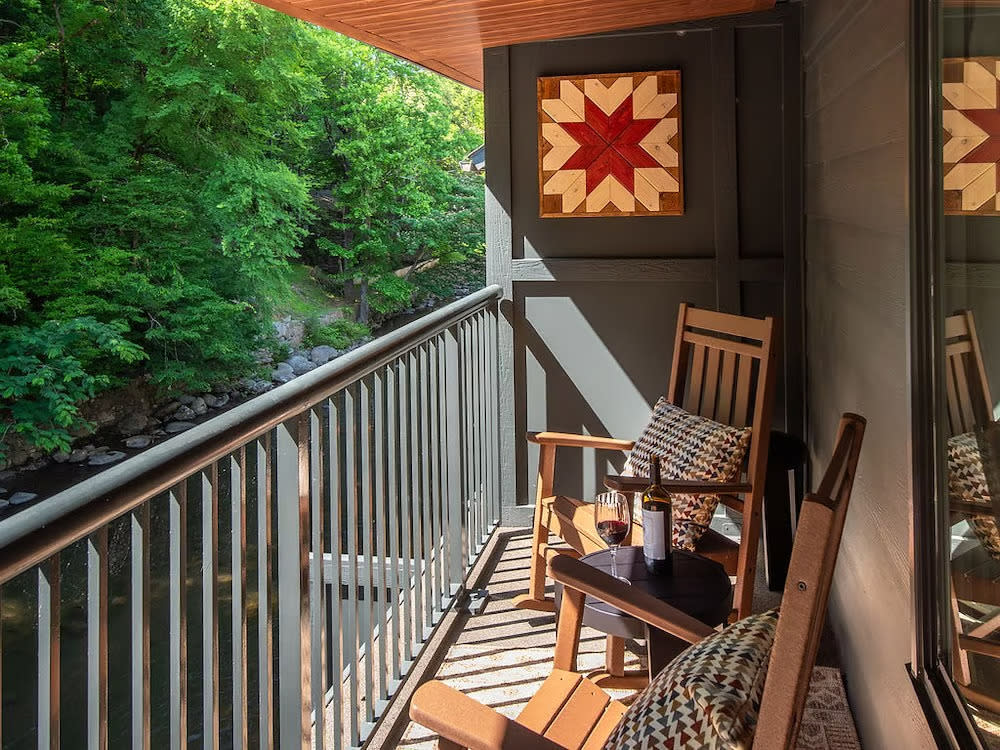 Rocky Waters Inn