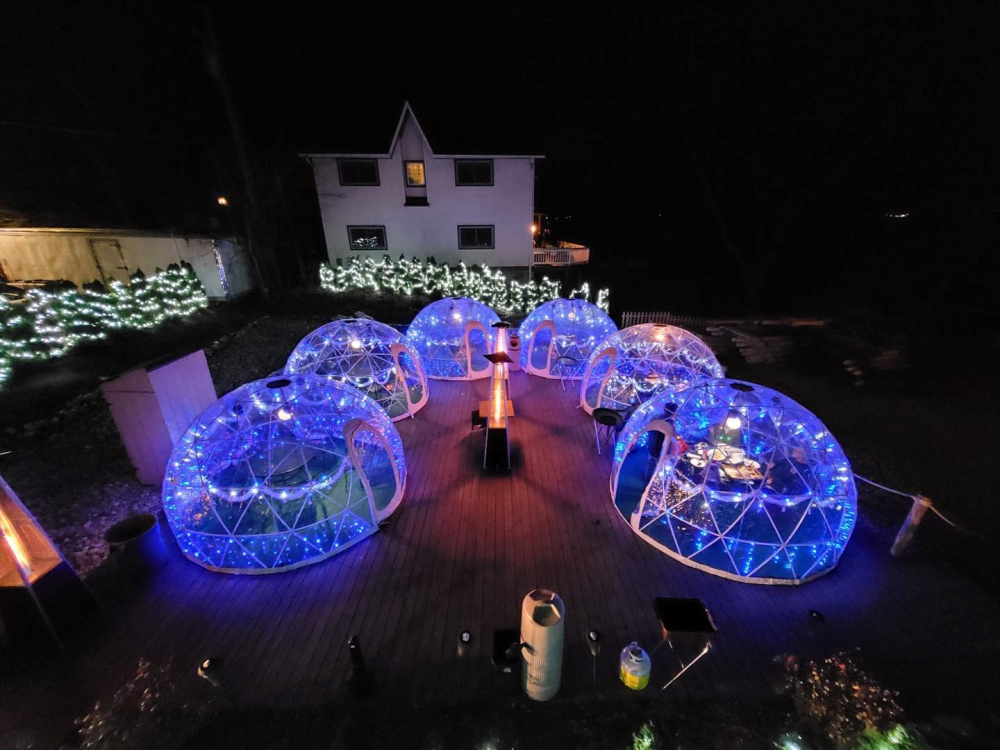Snow globes at Mars Resort
