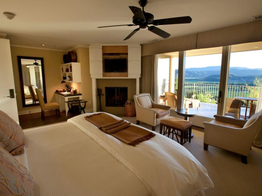 Poerty Inn &#8211; The Best Napa Valley Hotel Views
