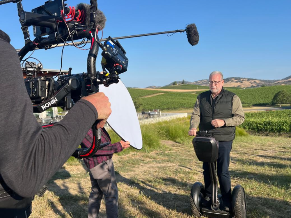 Peter Greenberg, The Travel Detective
