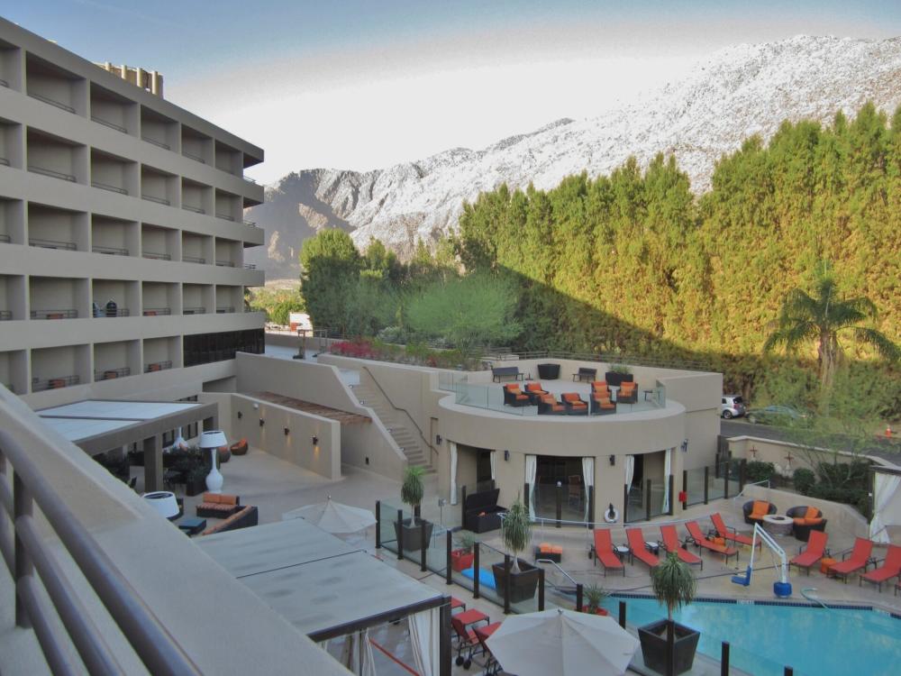 hyatt palm springs pool