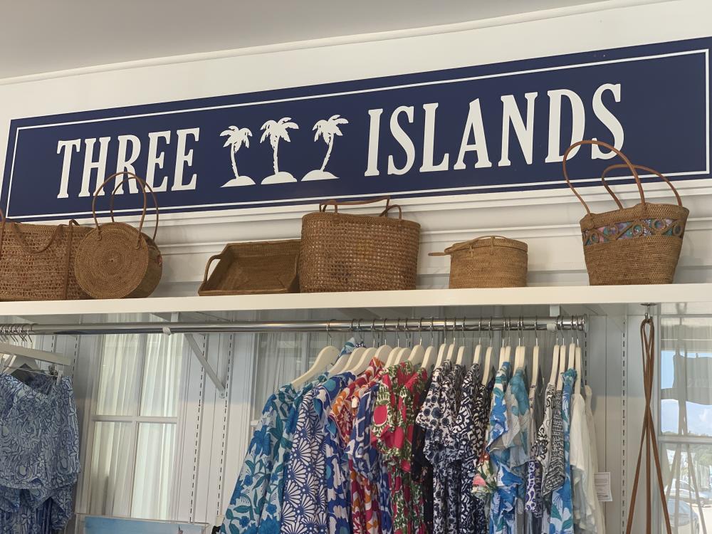 Three Islands Sign