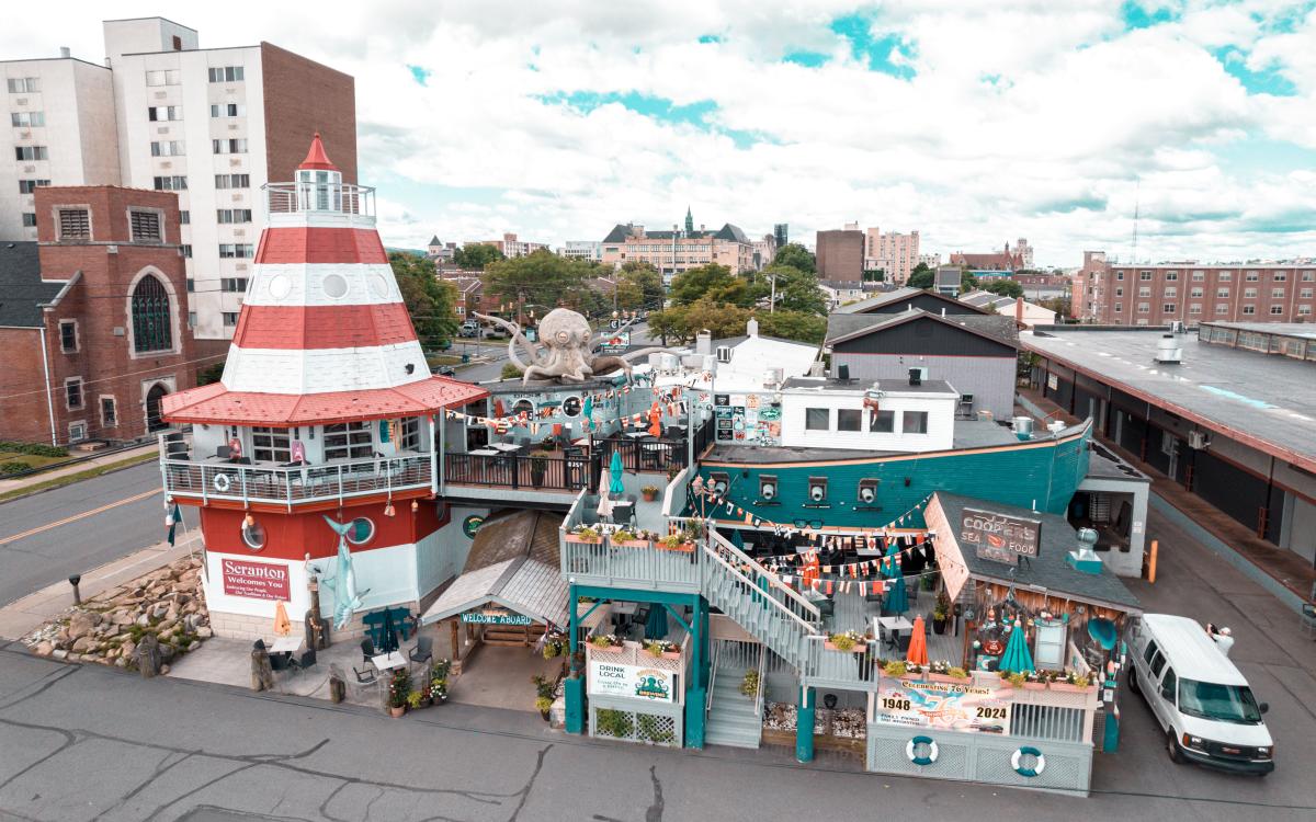 Cooper's Seafood House: 2024