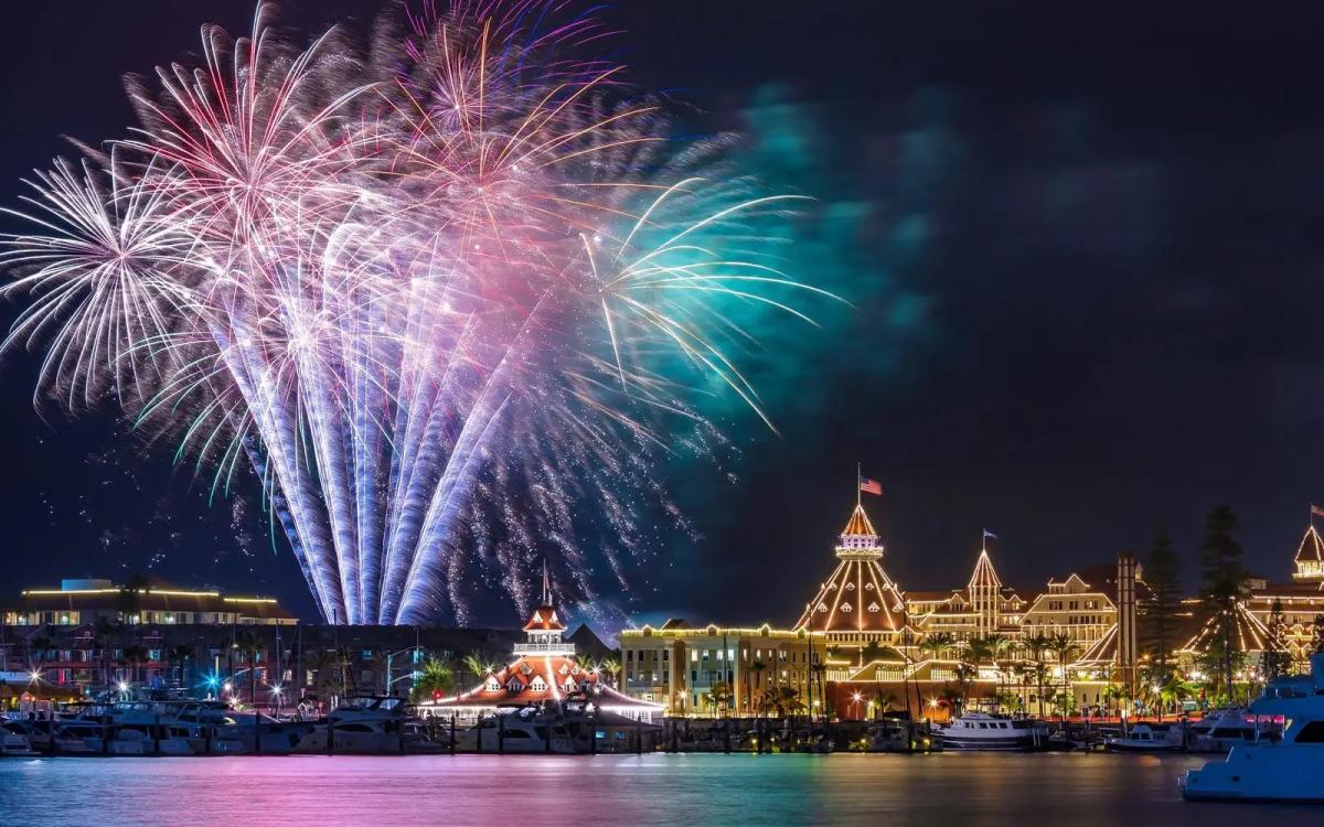 Hotel_Del_Coronado_New_Year's_Eve