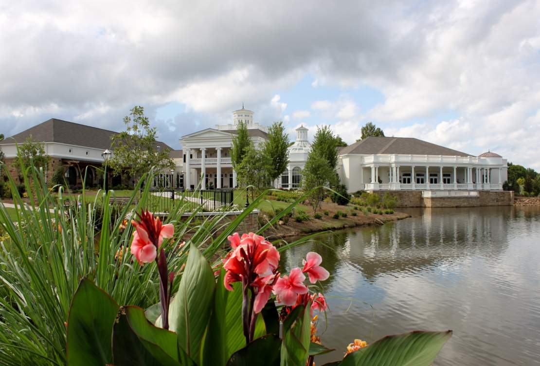 Huntsville Botanical Garden Guest Center