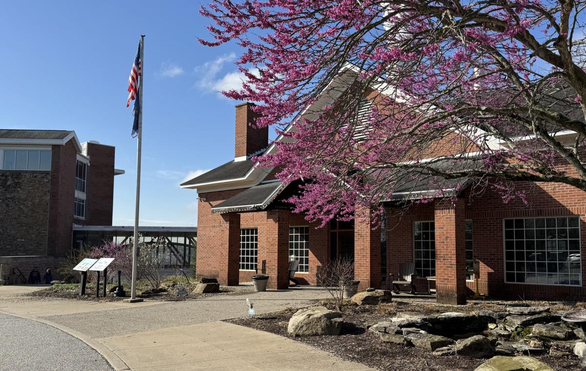 Clifty Inn Entrance