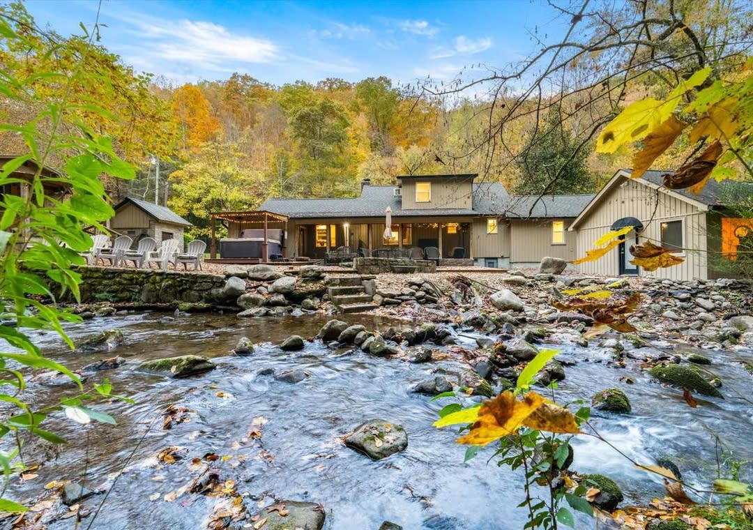 Stony brook cabin on river