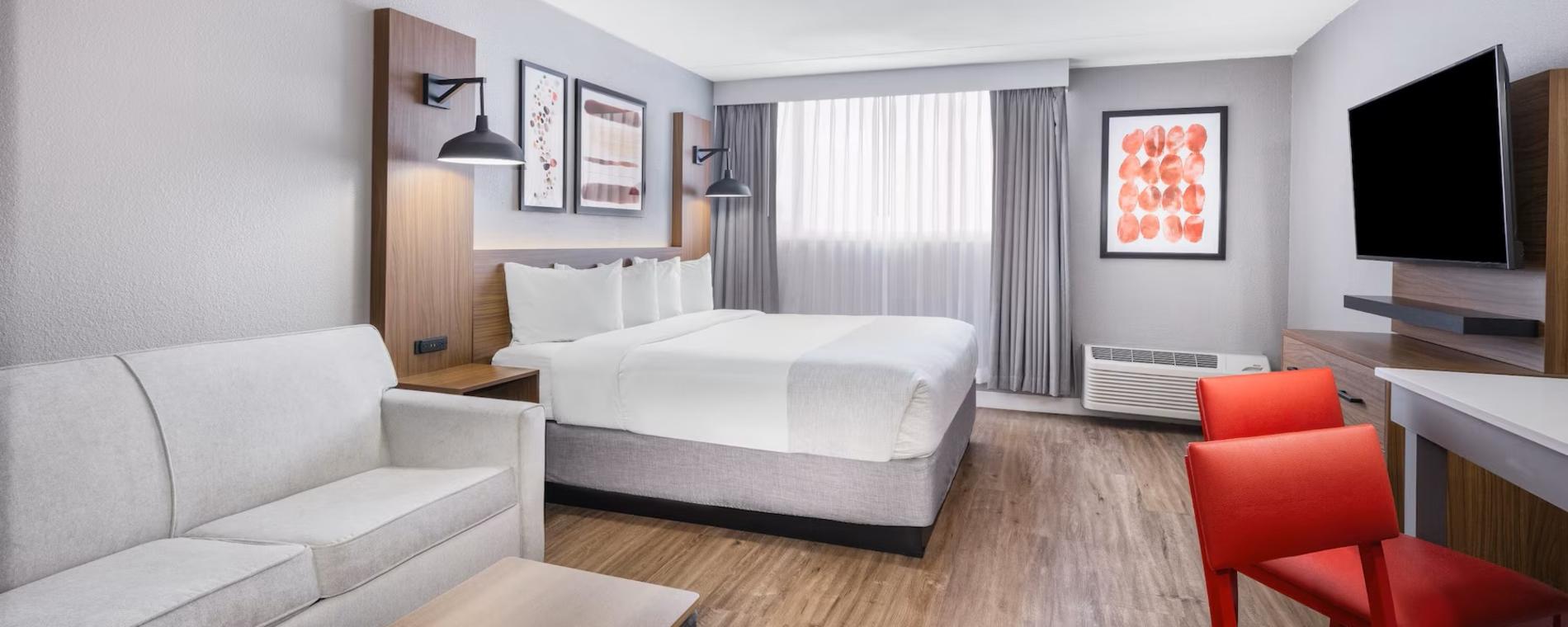 Hawthorn Suites Airport 4