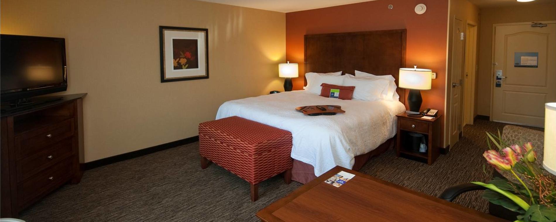 Hampton Inn & Suites Wichita Northeast_Standard King