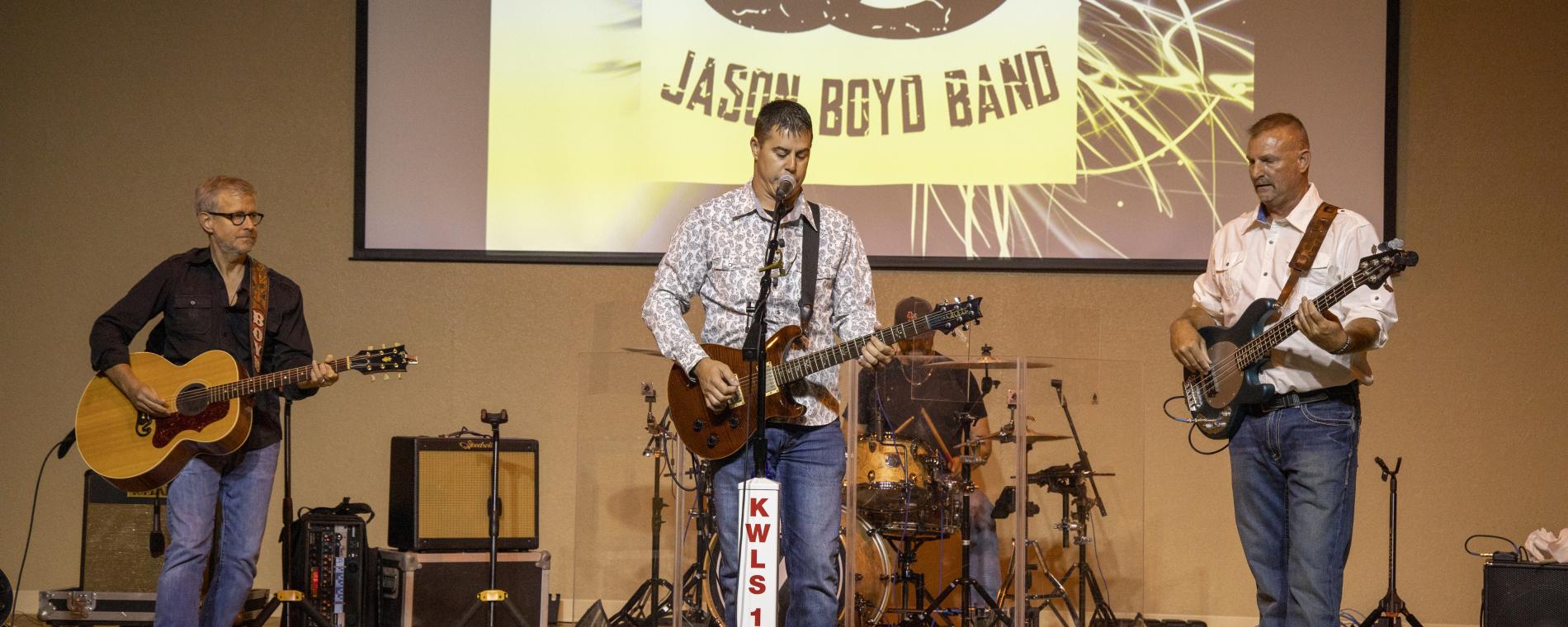 Jason Boyd Band LIVE at the Wichita Union Stockyards!