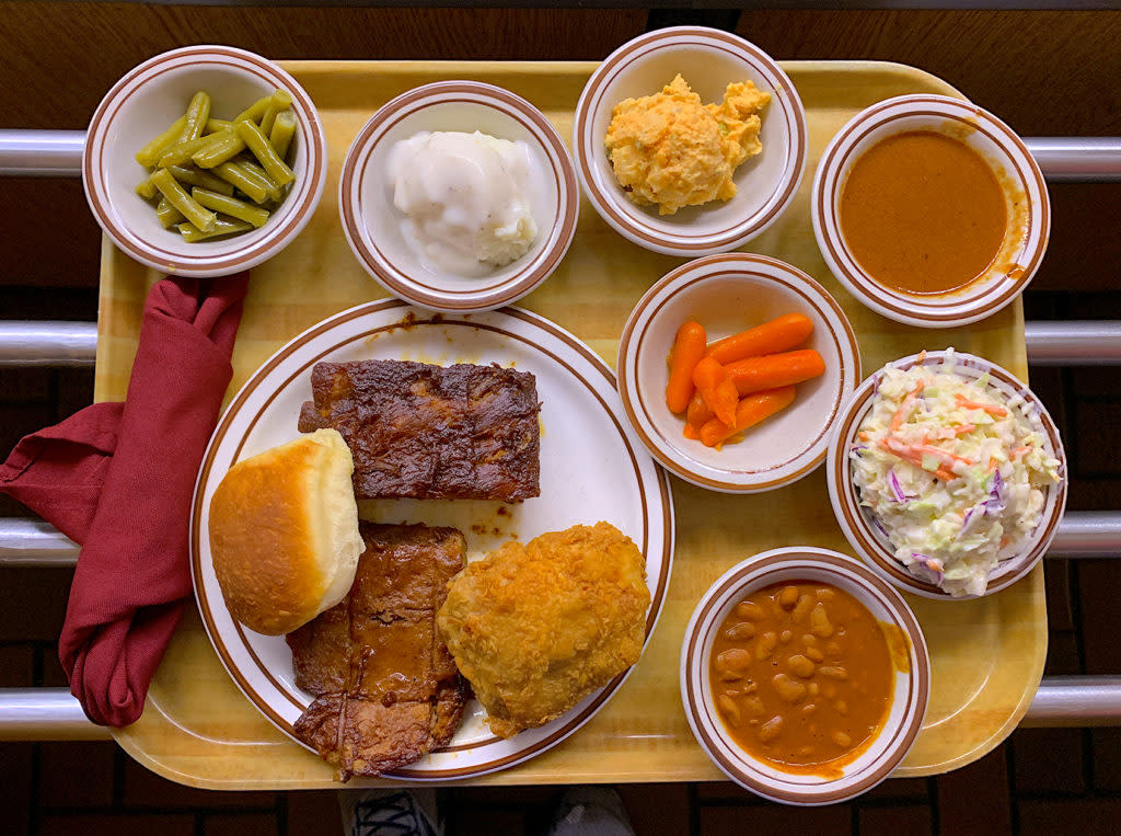Underwoods Barbecue Food Restaurant