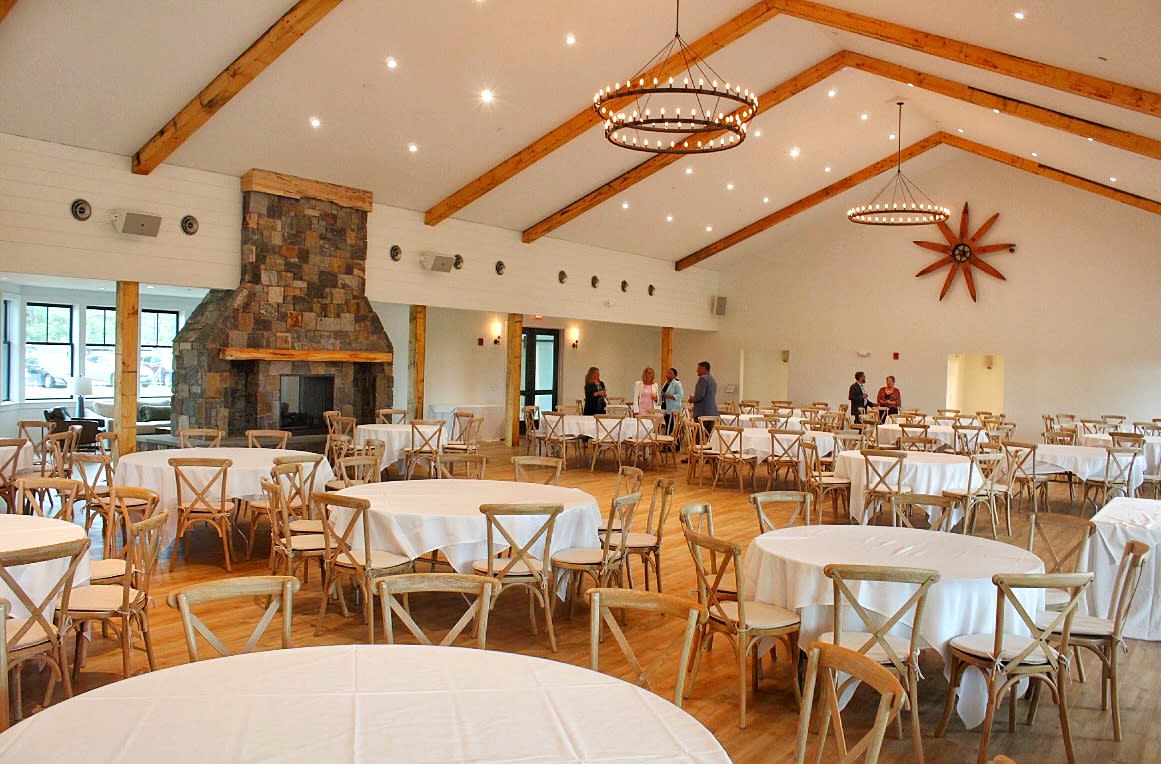 Farmhouse at the Essex Resort - Interior