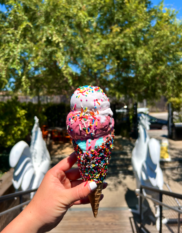 Gibson Girl Ice Cream Parlor - Ice Cream Parlor in The Anaheim Resort