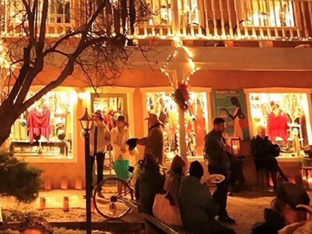 Luminarias or Farolitos?