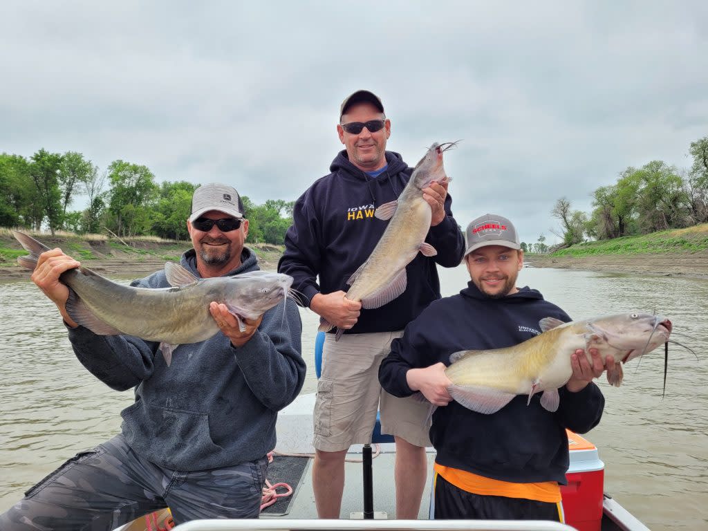 Minnesota fishing report: Catfish on the Red River, walleyes on