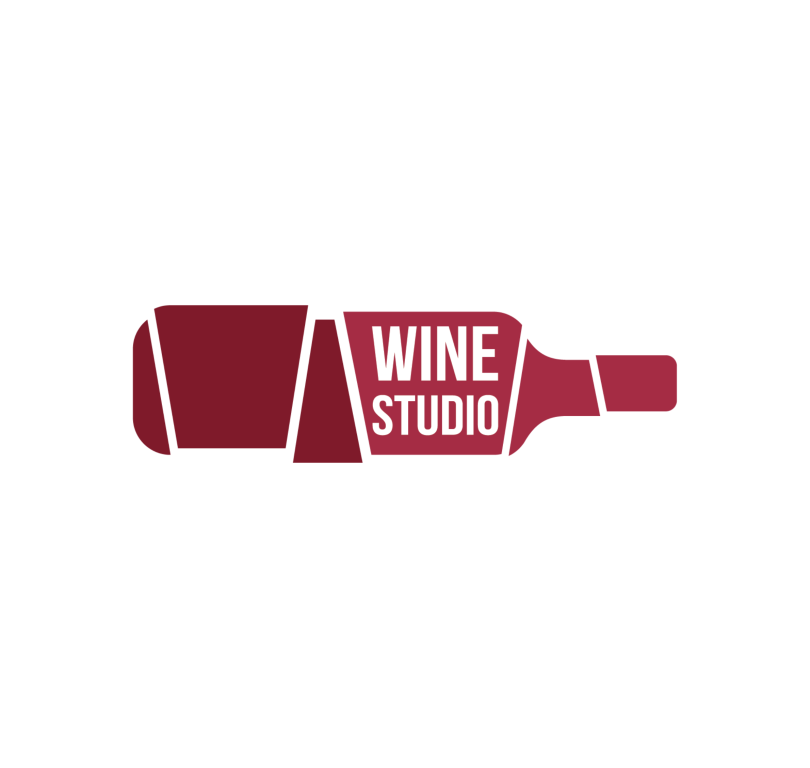 Wine Studio Bottle Logo_hz