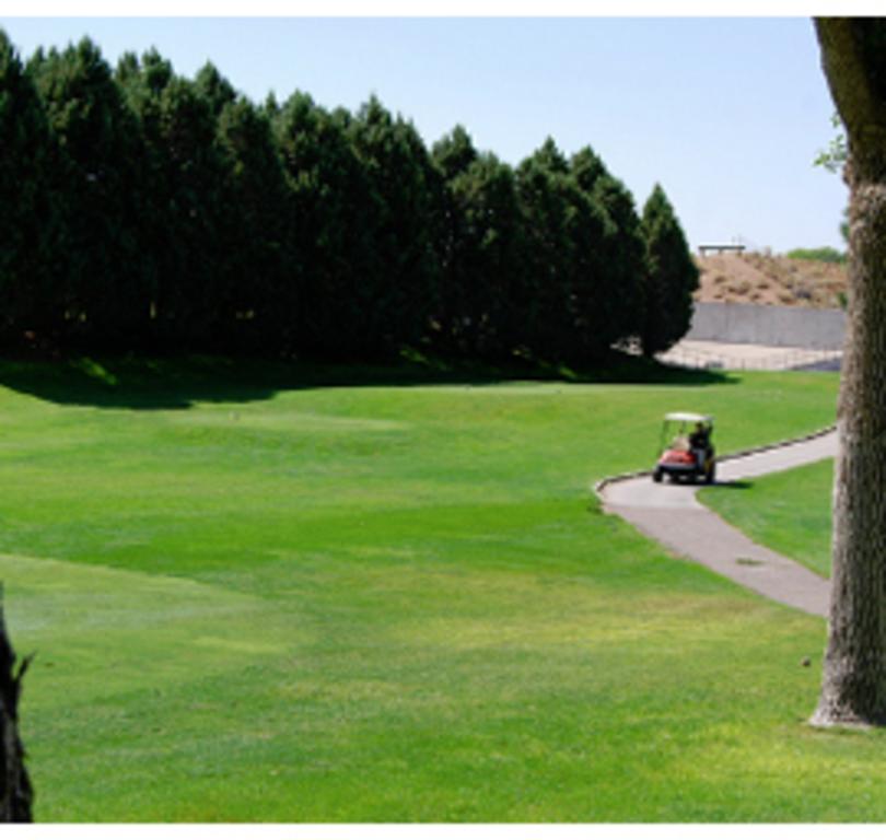 Arroyo del Oso Golf Course